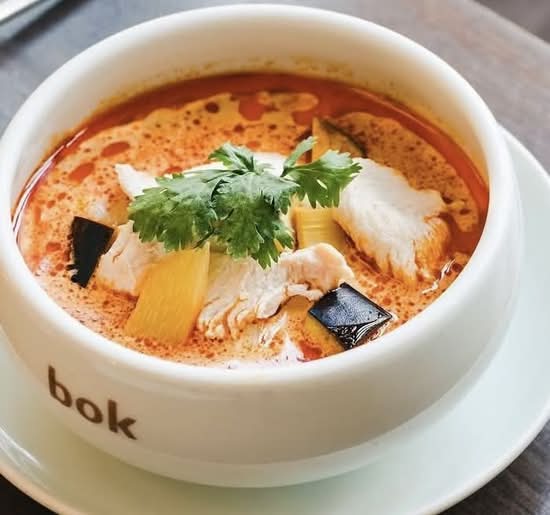 Tom Kha / Classic Thai Soup