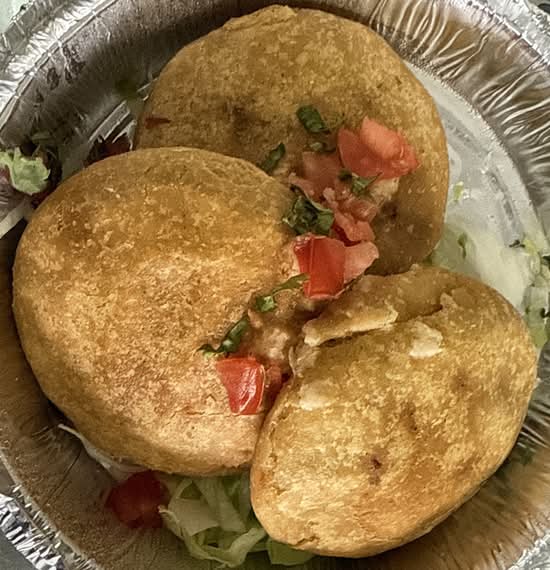 Gorditas de Chicharrón