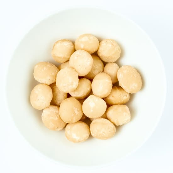 Raw Macadamia Nuts (1/2 lb)