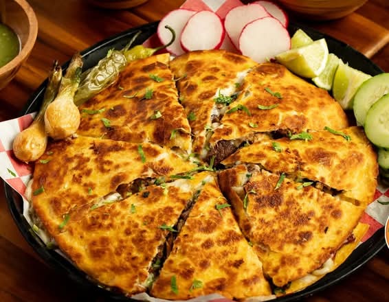Pizza Birria