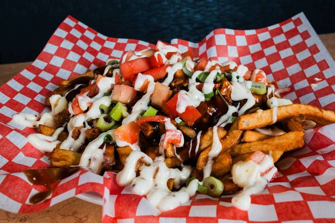 Chicken Club Poutine