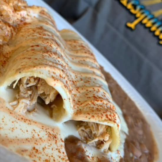 Queso Enchilada Plate