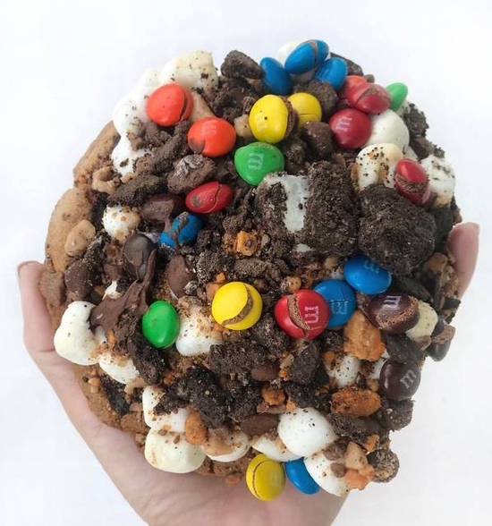 Chocolate Chip Cookie Crumble Cookie