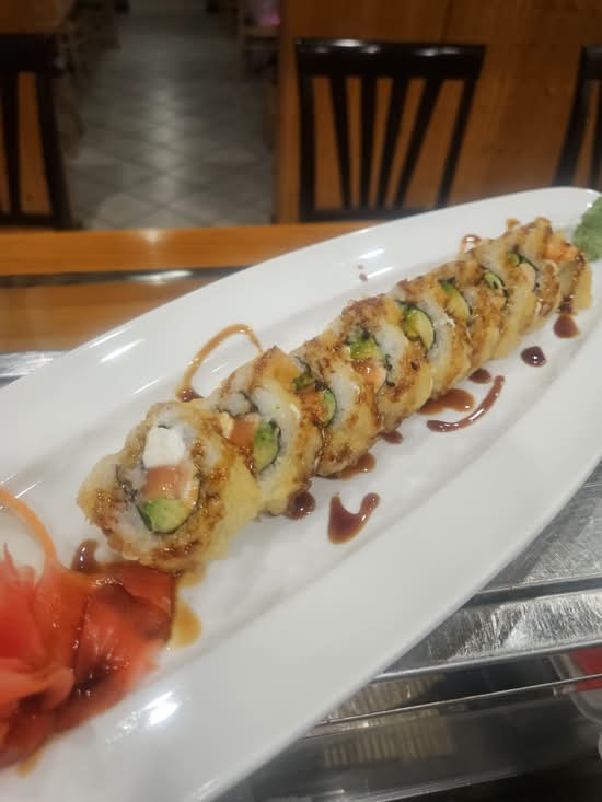 Dragon Roll *(Flash Fried)