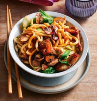 Stir fried udon