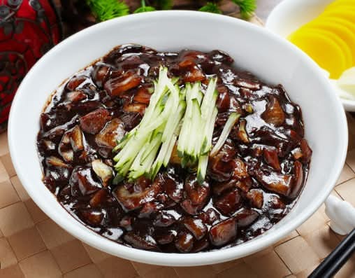 Jjajangmyeon