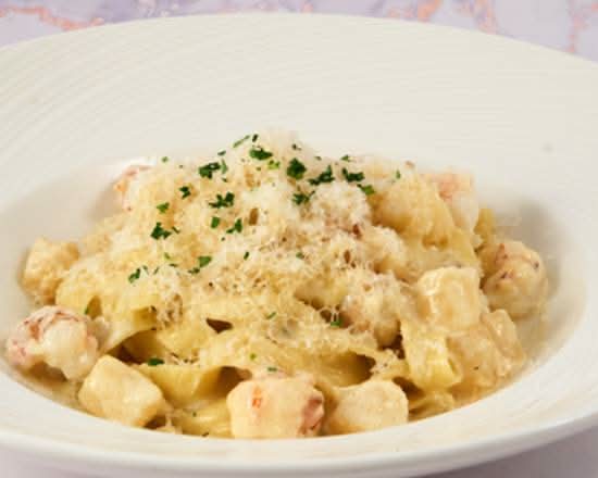 Seafood Alfredo