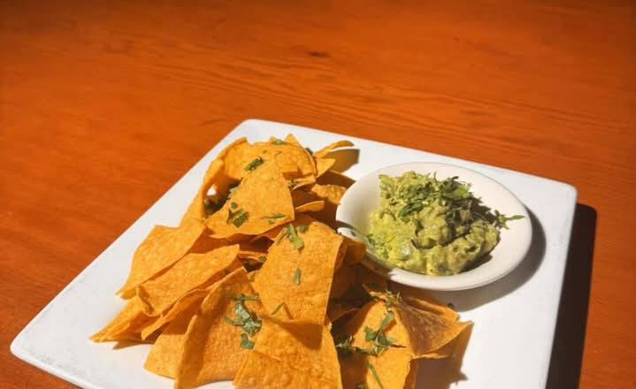 Guacamole & Chips