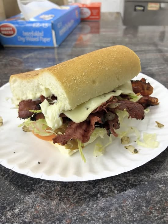 Hot Pastrami Reuben