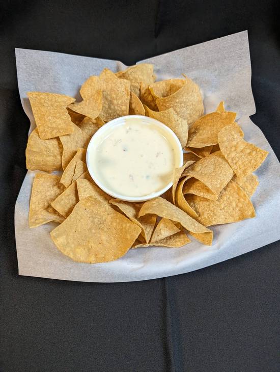 Chips & Queso