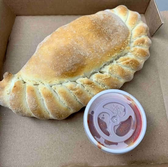 CALZONE