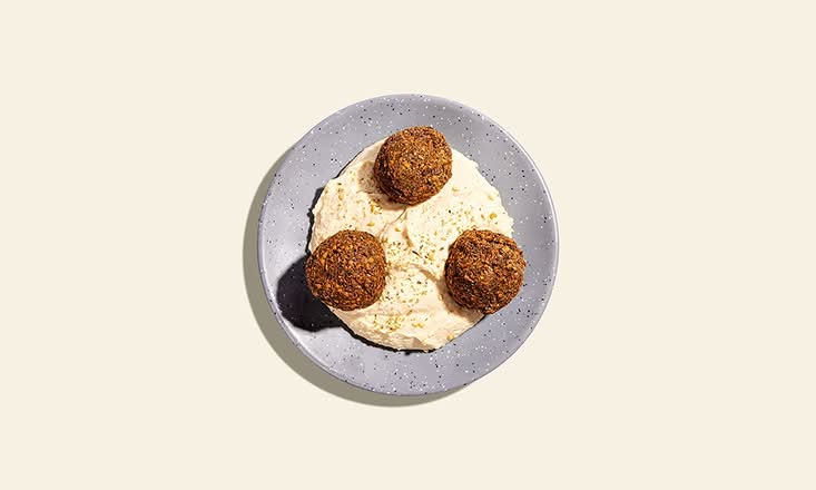 3 Falafel Balls w/ Hummus