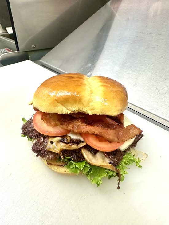 Mush-BBQ-Bacon Cheeseburger