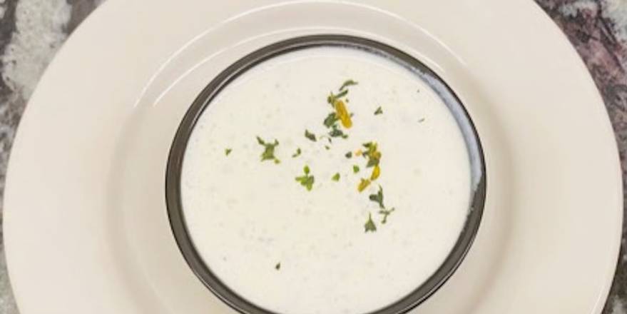 EXTRA RANCH.
