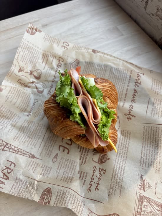 Ham & Cheese Croissant