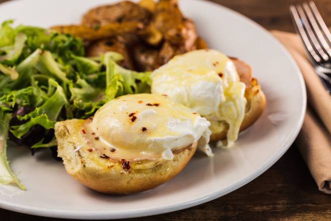 Eggs Benedict Lunch