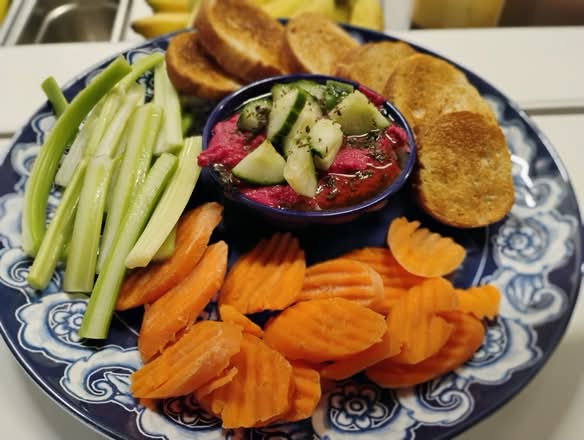 Beet Hummus