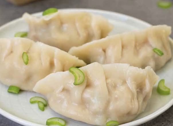 Boiled Dumplings (7 pcs)