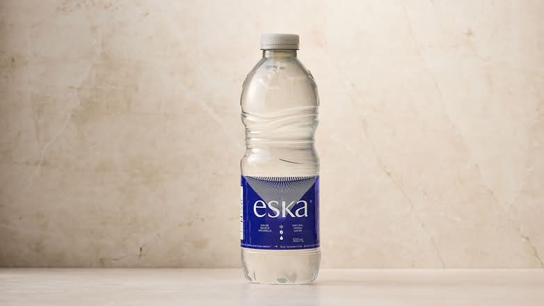 Eska Spring Water / Eau de source Eska