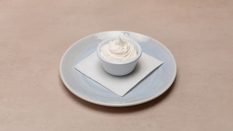 Whipped Cream / Crème fouettée