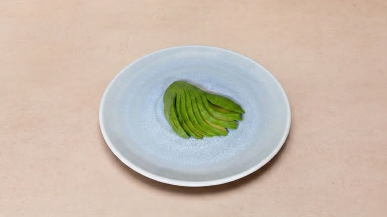 Half Avocado / Demi avocat