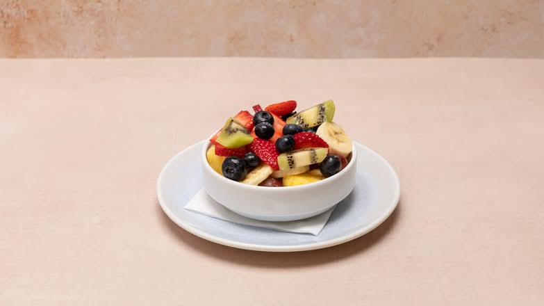 Seasonal Fruit Bowl / Bol de fruits de saison