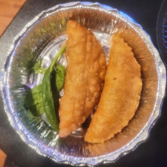 Griot Empanadas (2pc)