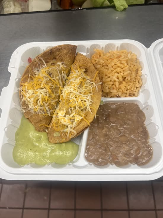 2 Crunchy Beef Taco Combo