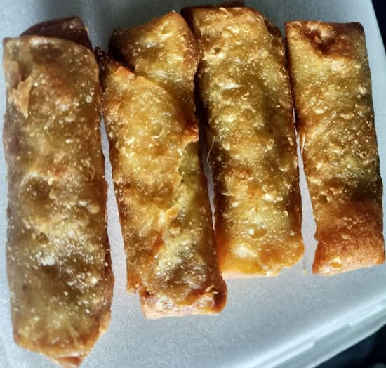 Egg Roll (1 pc)