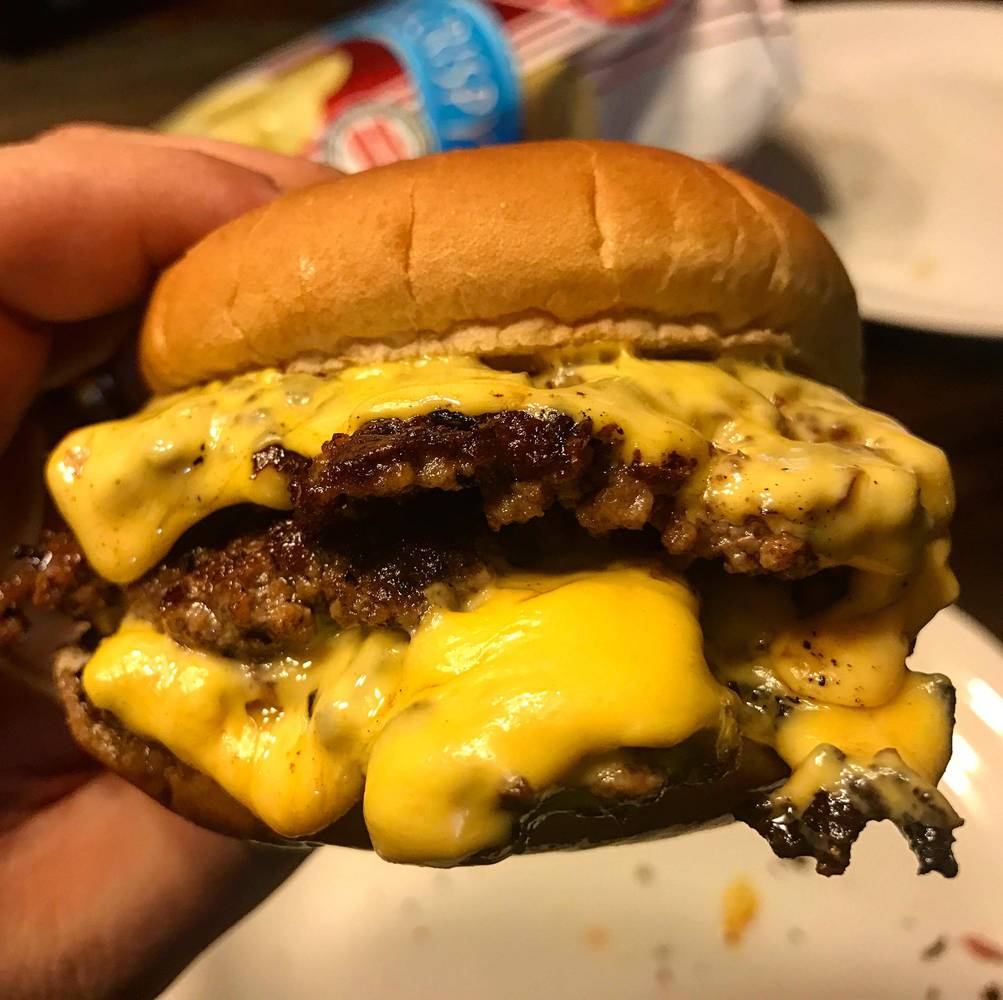 DOUBLE CHEESEBURGER W CARAMELIZED ONIONS