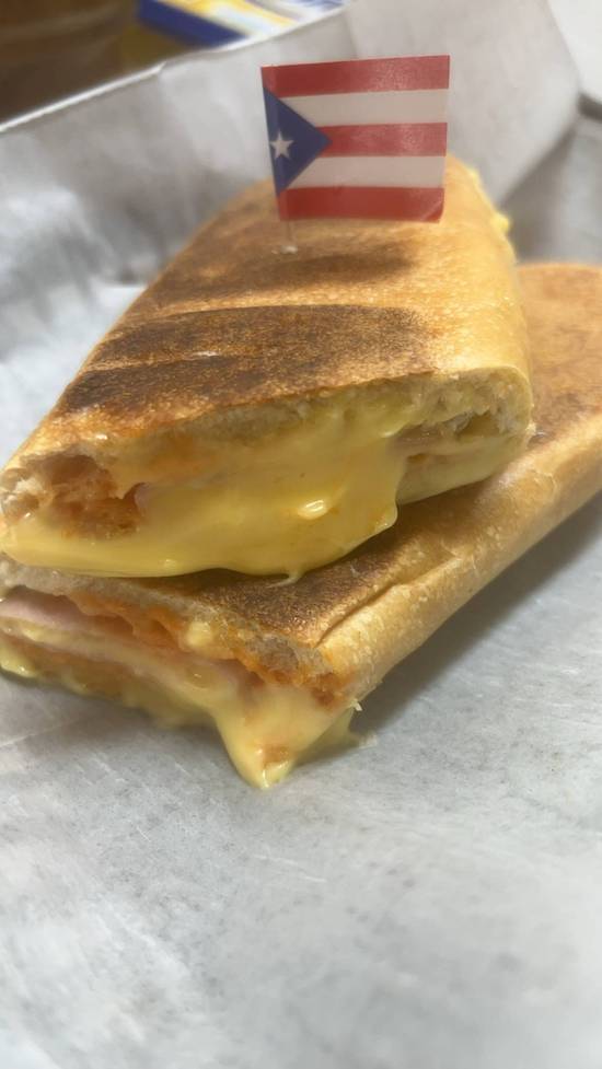 Jamon Queso Huevo / Ham Egg Cheese