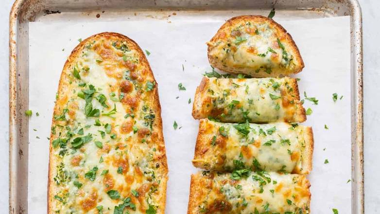 Garlic Cheese Bread