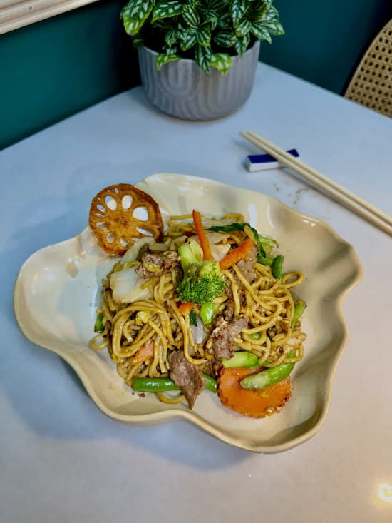 Lo-Mein