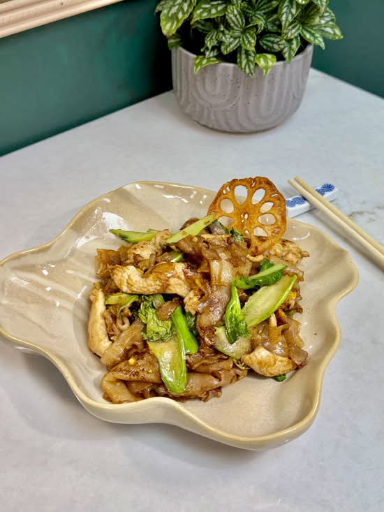 Pad See Ew