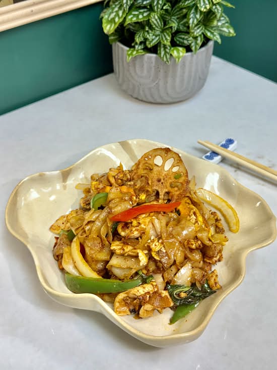 Drunken Noodles (Flat Noodle / Udon Noodle)