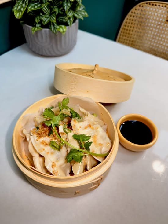 Vegetable Dumpling (Steamed/Fried) (8 pcs)