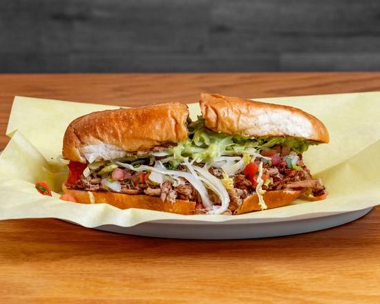Torta de Carnitas
