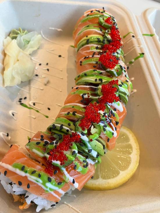 SALMON ON FIRE ROLL