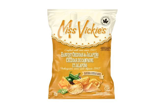Miss Vickies® Harvest Cheddar Jalapeño Chips