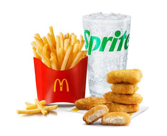 6 McNuggets Extra Value Meal [640-920 Cals]