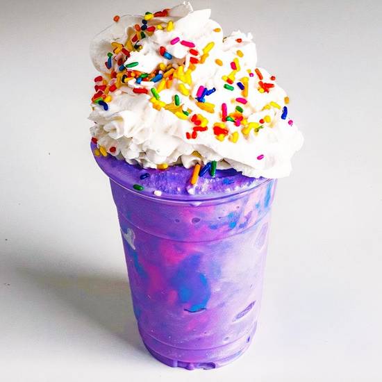 Frozen Yogurt MILKSHAKE SMALL (16oz)