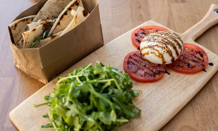 Burrata e Balsamic Glaze