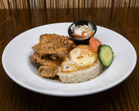 Chicken Adobo (3pcs)