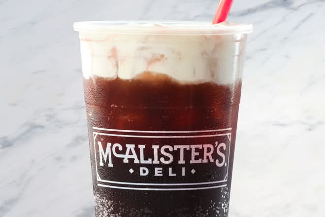 Fountain Drinks with Cold Foam