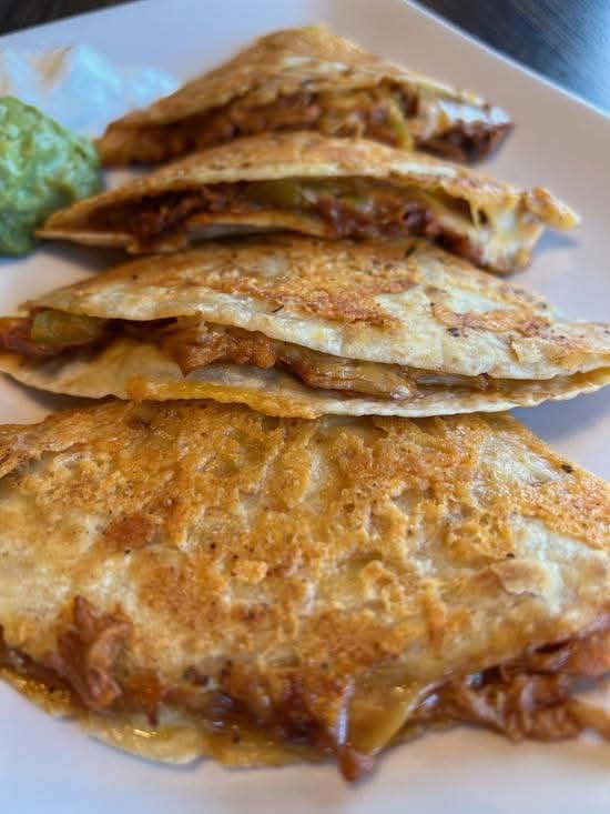 Pollo Quesadilla