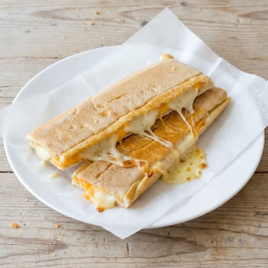 Cuban Bread with Cheese/ Tostada Cubana Con Queso