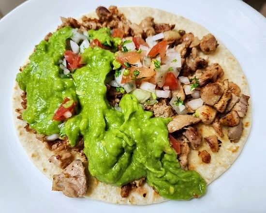 Pollo Asado Burrito