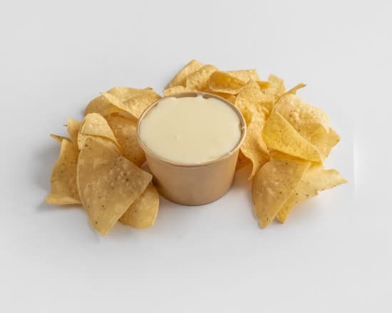 Chips & Queso