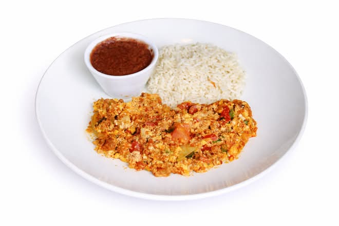 Huevos con Chorizo
