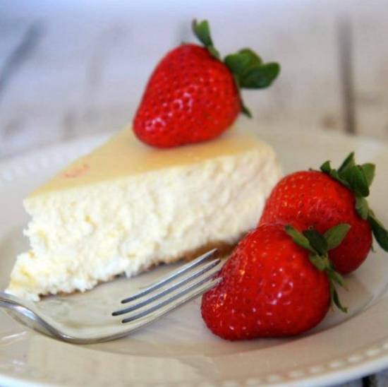 8" DAIRY CHEESECAKE PIE -PLAIN